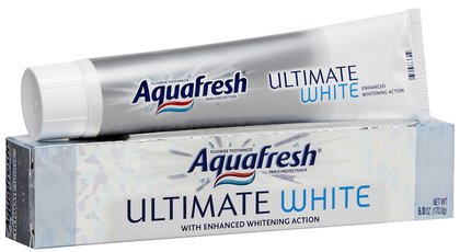 aquafresh ultimate white