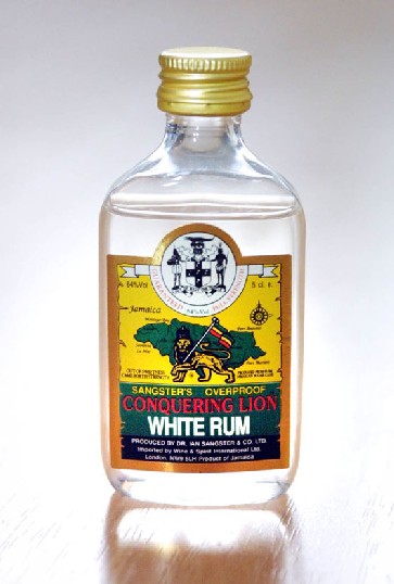 Rum : CONQUERING LION RUM 24*200ML Bottle